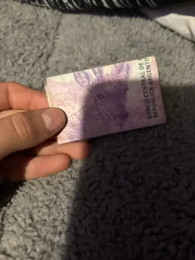 Billete 100 pesos argentinos usado - miniatura 5