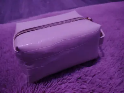 Neceser rosado con cierre - miniatura 2
