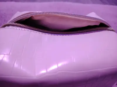 Neceser rosado con cierre - miniatura 3