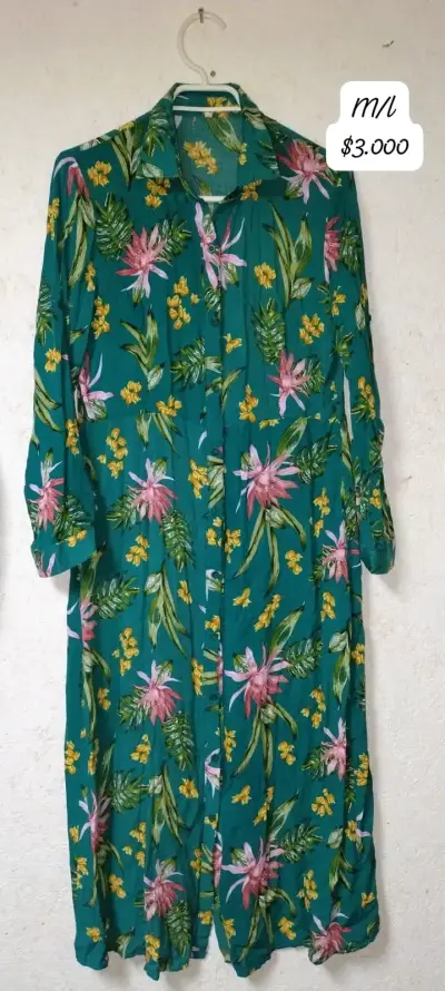 Ropa de mujer - miniatura 2