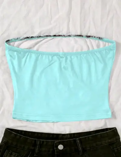 Top strapless celeste con diseño - miniatura 2