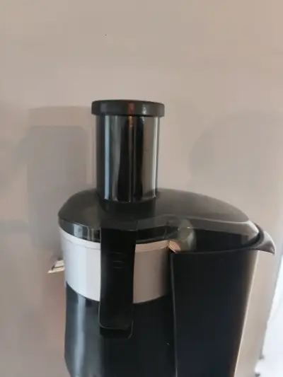 Extractor de jugo Thomas negro - miniatura 6