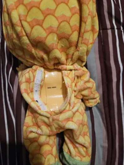 Muñeca bebé disfraz piña "CryBaby" - miniatura 4