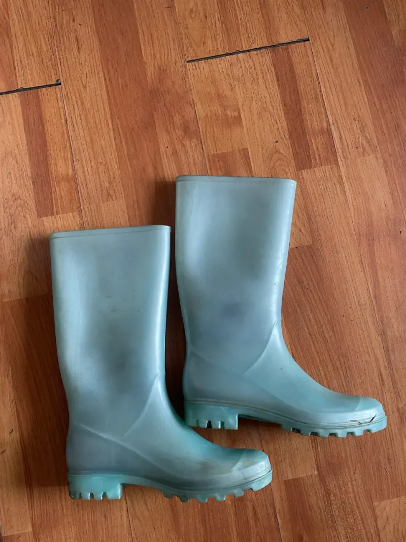 Botas de goma verdes número 38 marca Asos