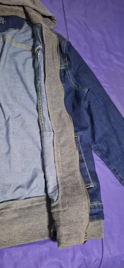 Chaqueta mezclilla con capucha - miniatura 5