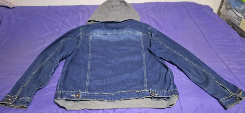 Chaqueta mezclilla con capucha - 6