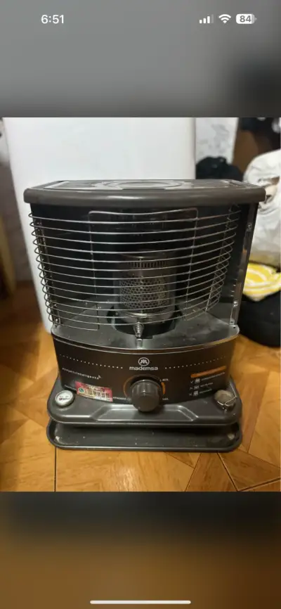 Estufa a parafina Mademsa - miniatura 1