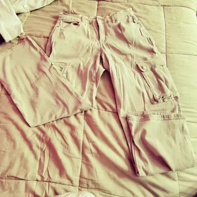 Pantalones beige para mujer - miniatura 2