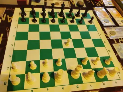 Juego de ajedrez completo - miniatura 1