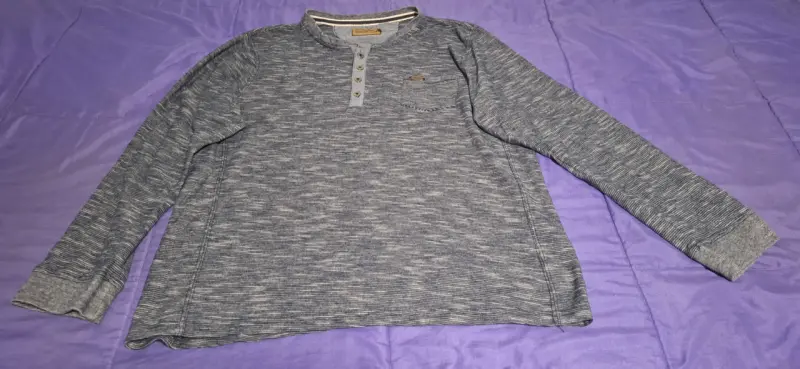 Polera Henley gris manga larga - 1