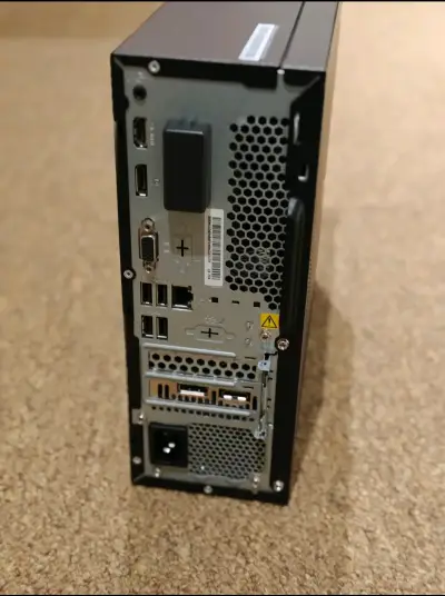 Lenovo thinkcentre neo 50s gen 4 - miniatura 4