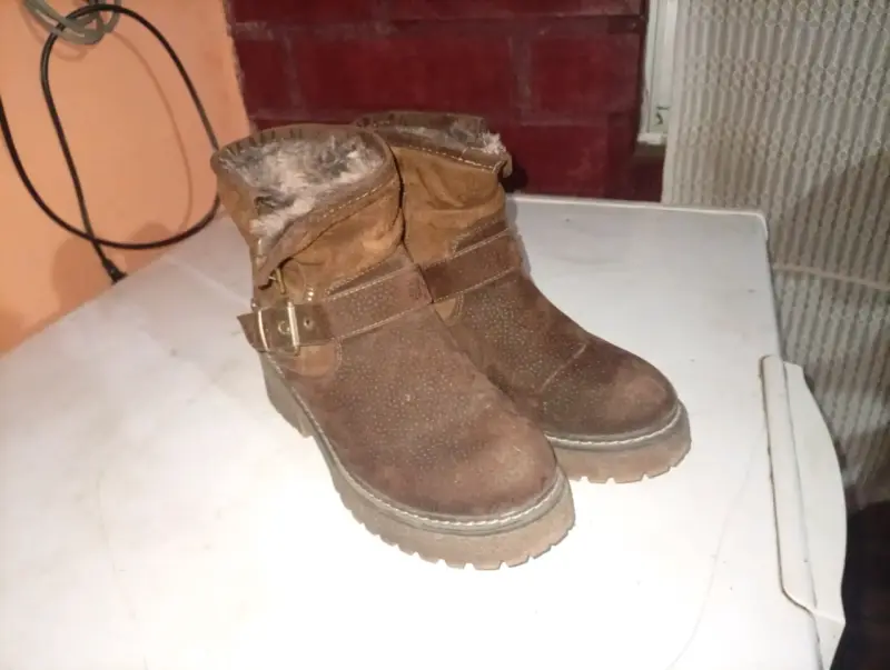 Botines de gamuza marrón - 1