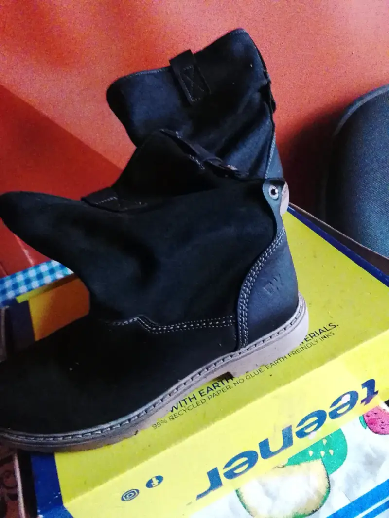 Botas negras de gamuza - 3