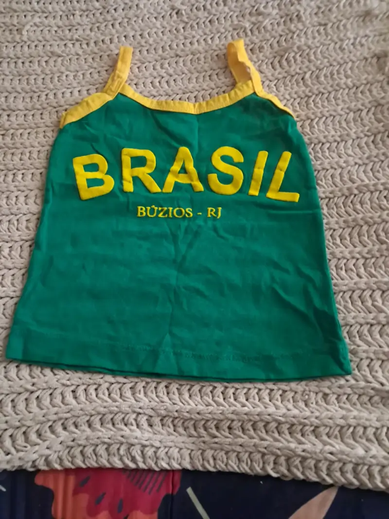 Polera verde Brasil Búzios - 1