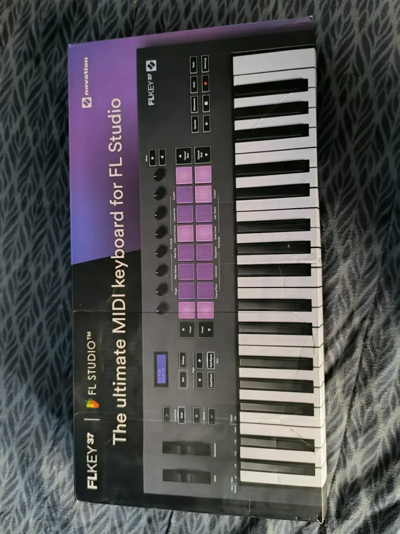 Controlador MIDI Novation FLKey 37 - 1