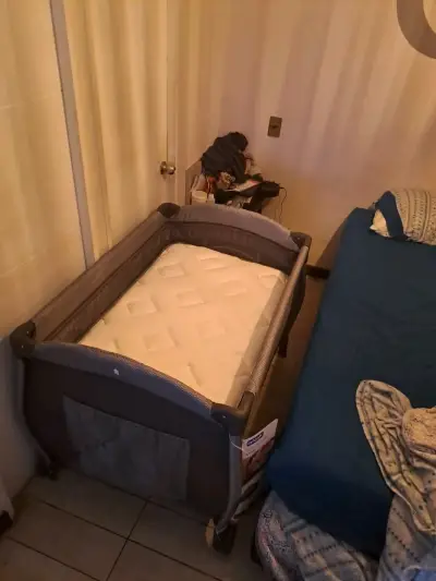 Cuna plegable para bebé - miniatura 1