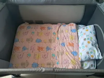 Cuna plegable para bebé - miniatura 4