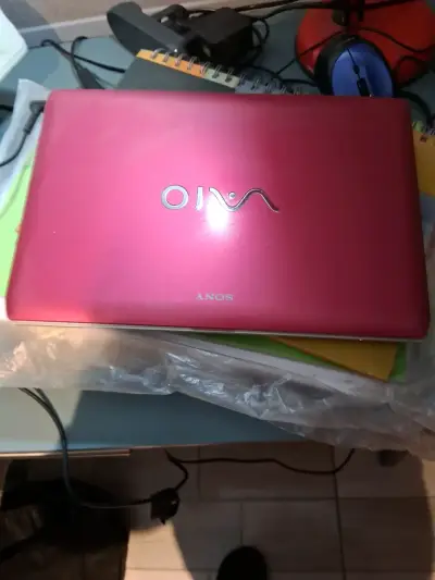 Computador Sony Vaio usado - miniatura 1