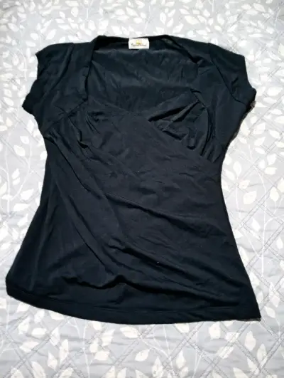 Ropa de mujer talla M-L en muy buen estado - miniatura 1
