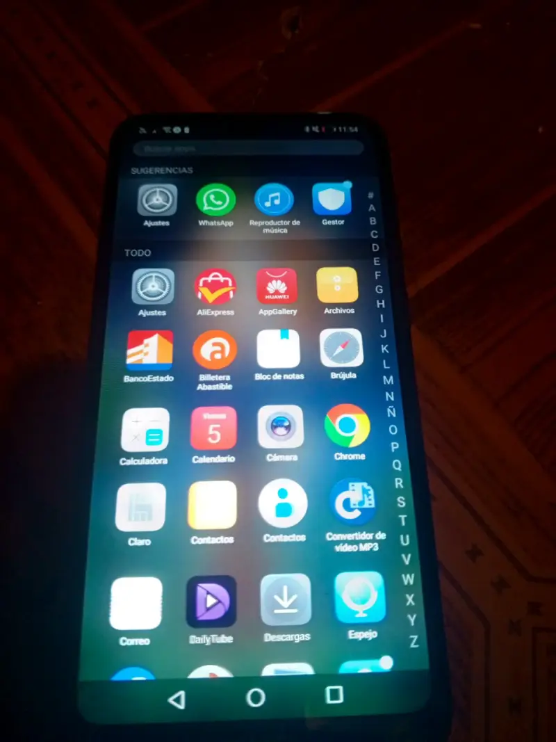 Smartphone con pantalla animada - 2