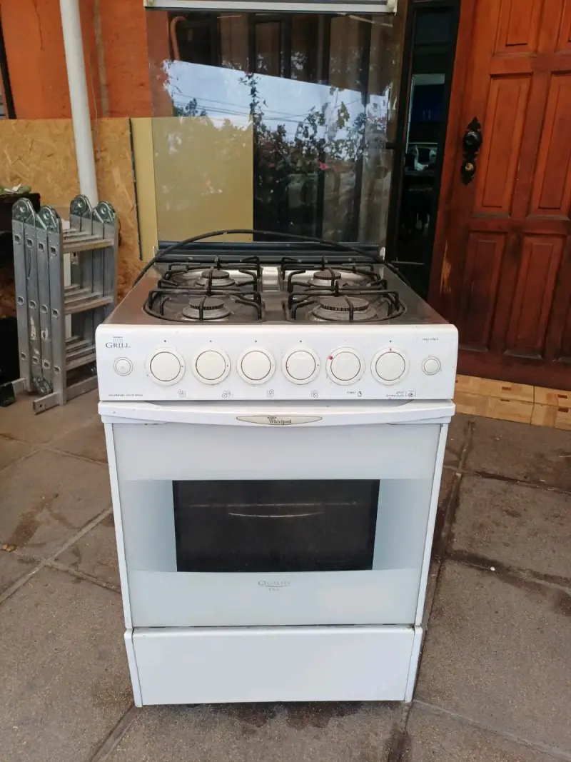 Horno de cocina a gas blanco - 2