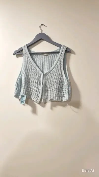 Crop top tejido claro - miniatura 2