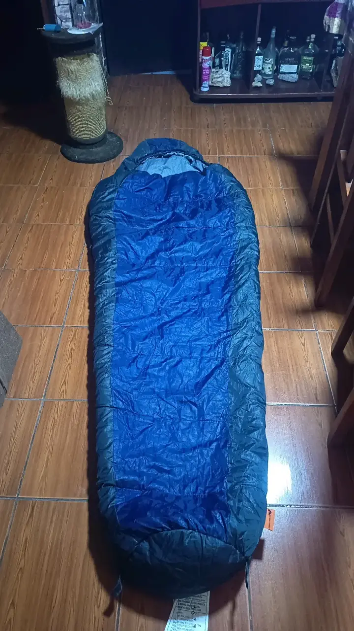 Saco de dormir azul - 1