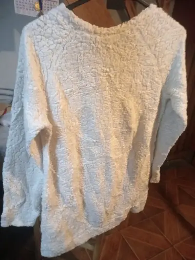 Jersey blanco con lentejuelas - miniatura 4