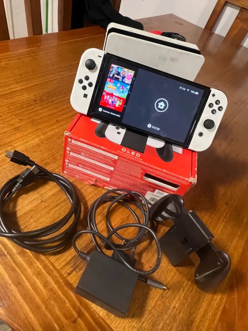 Consola Nintendo Switch OLED blanca - 3