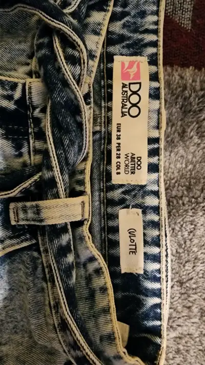 Jeans anchos deslavados azules - miniatura 3