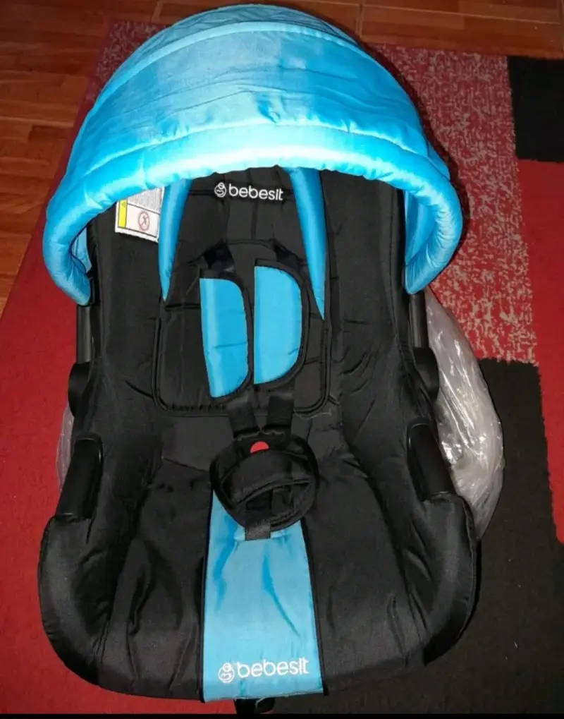 Silla de auto para bebé Bebesit azul - 3