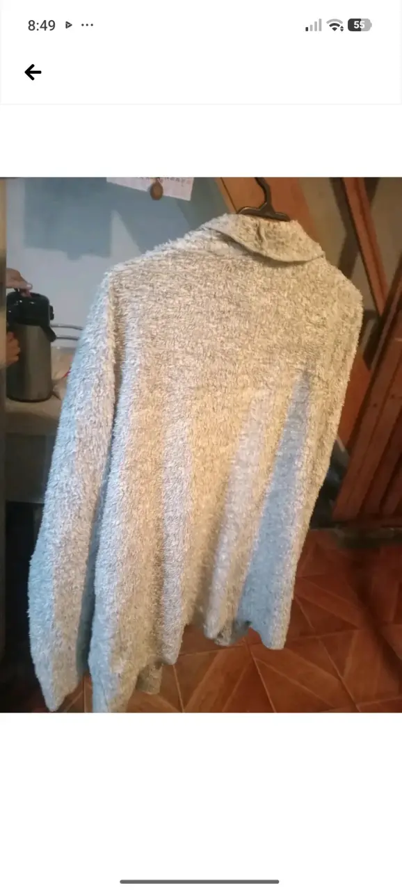 Chaleco peludo gris para mujer