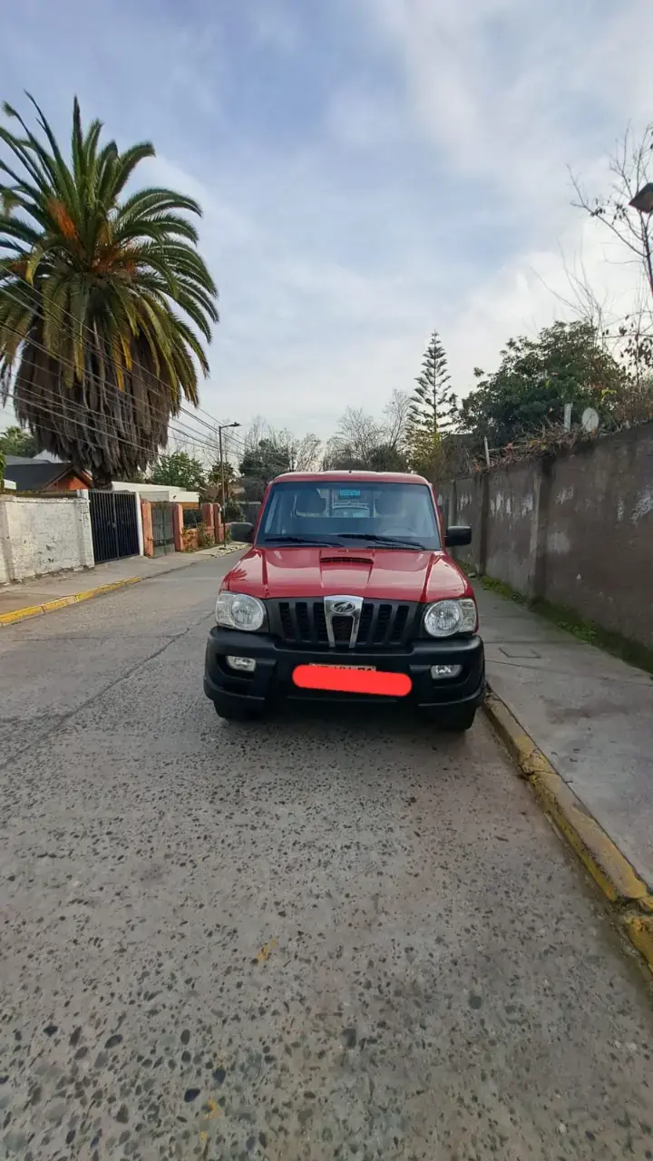 Mahindra Pick Up Doble Cabina 4x2 Diésel Año 2016 - 2