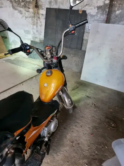 Moto - miniatura 3