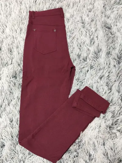 Pantalones burdeos clásicos - miniatura 1