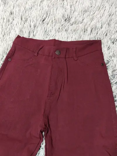 Pantalones burdeos clásicos - miniatura 2