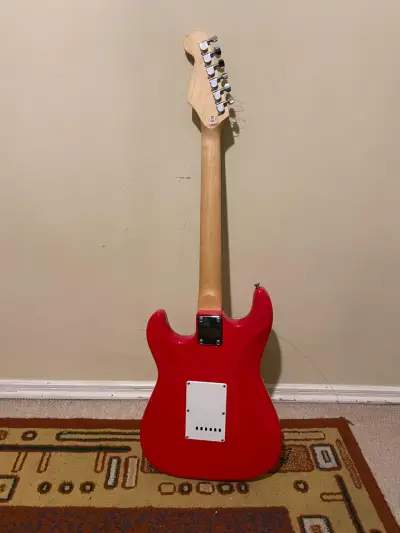 Amplificador y funda para guitarra - miniatura 3