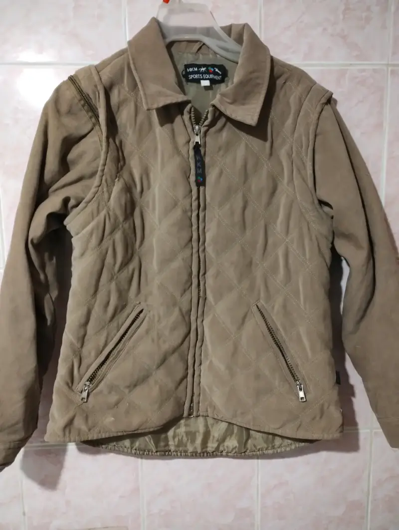 Chaqueta beige acolchada - 1