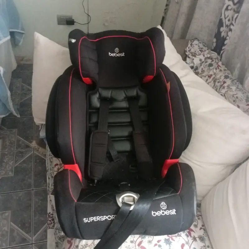 Silla de auto Bebesit negra - 1