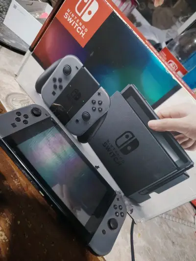 Consola Nintendo Switch - miniatura 1