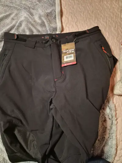 Pantalón negro de trekking - miniatura 3