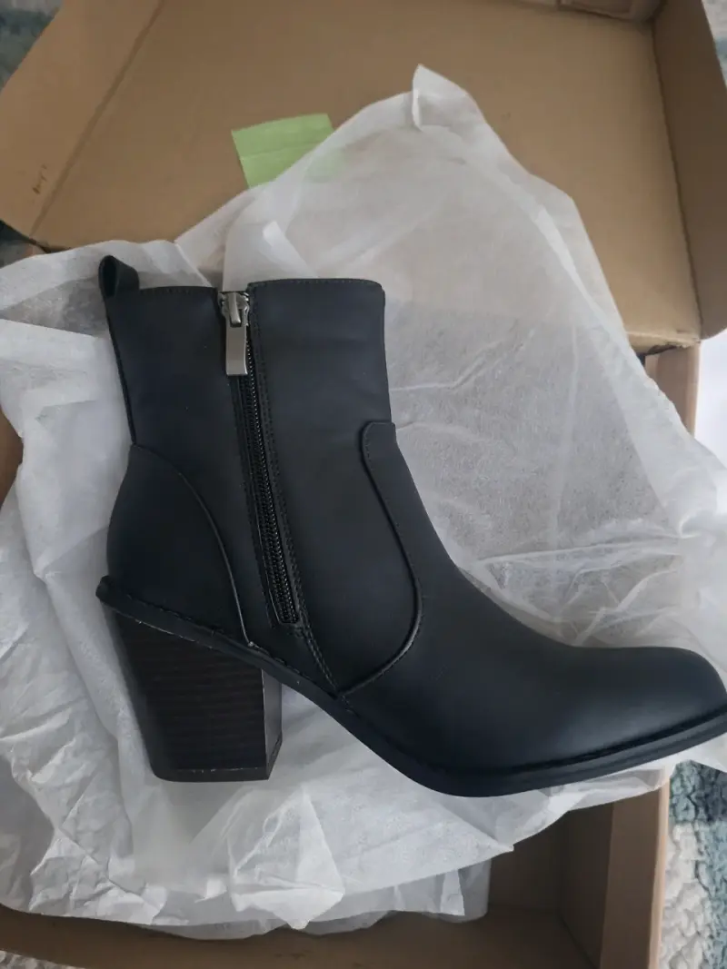 Botines negros de mujer - 1