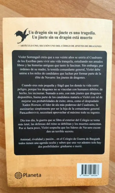 Libro 'Alas de Sangre' Rebecca Yarros Alternativo - miniatura 2