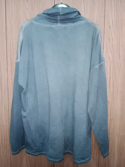 Polerón gris de cuello alto - miniatura 1