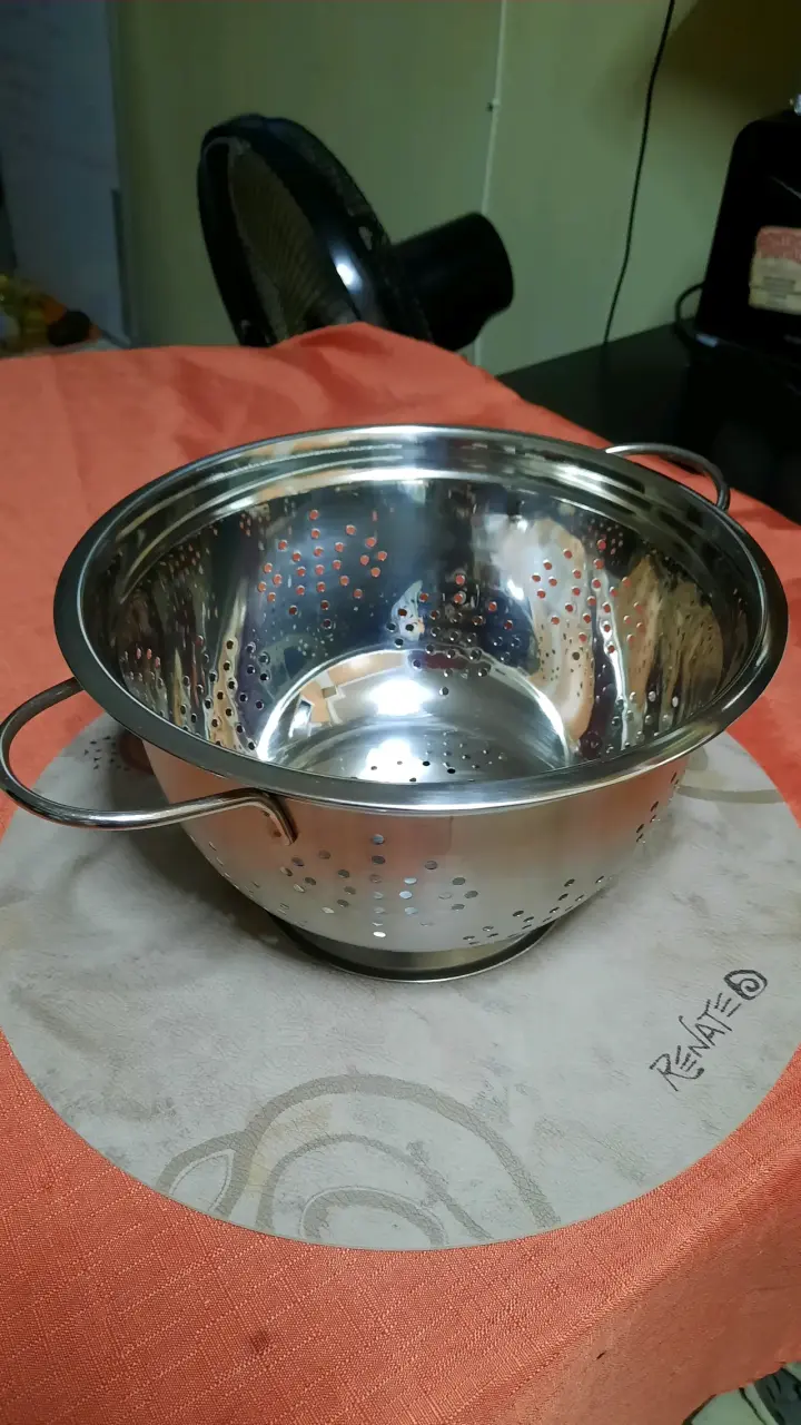 Colador de acero inoxidable