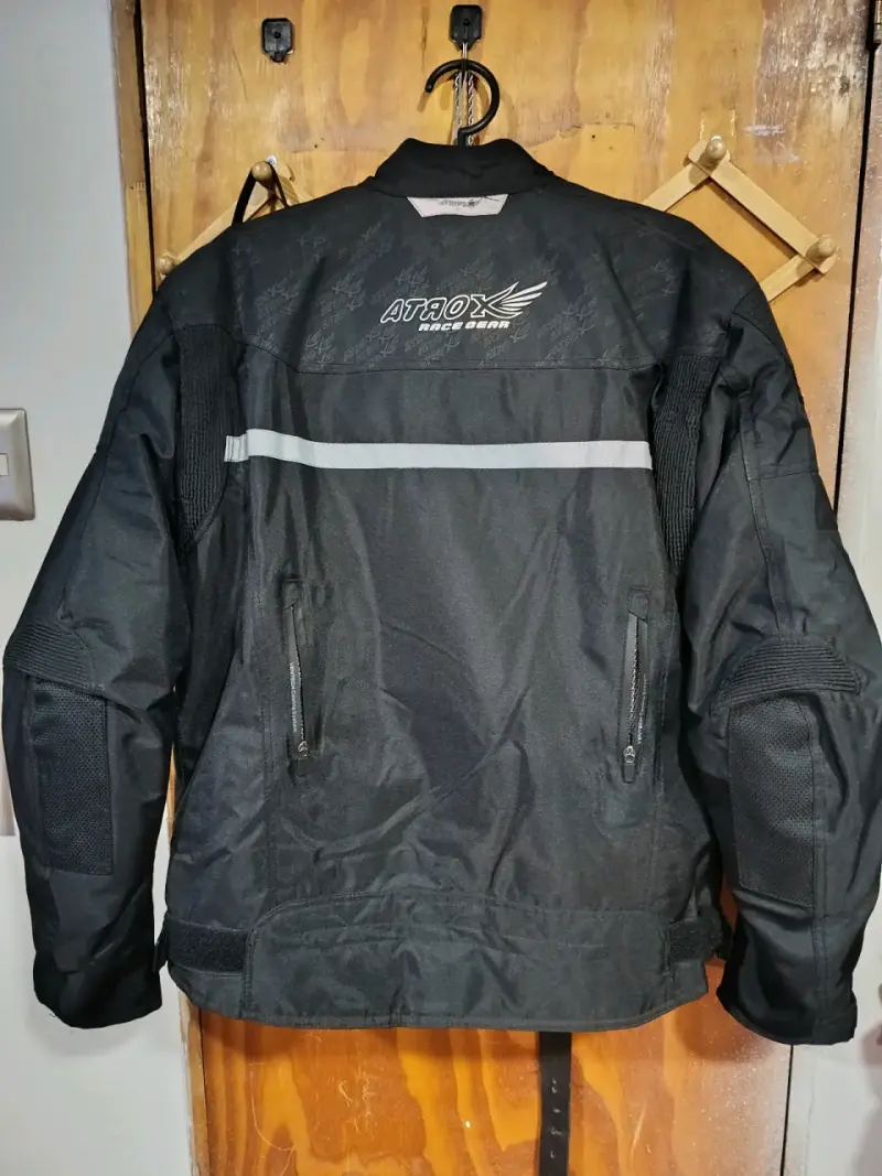 Chaqueta motociclista negra Atrox Race Gear - 2
