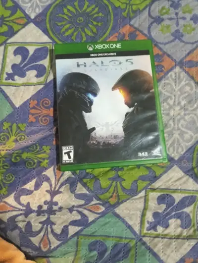 Juego Xbox One Halo 5 - miniatura 1