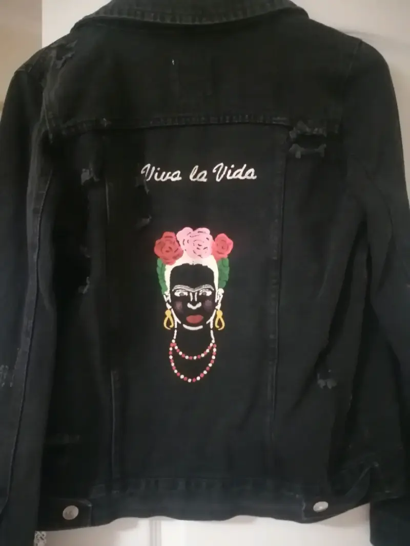 Chaqueta negra estilo casual - 2