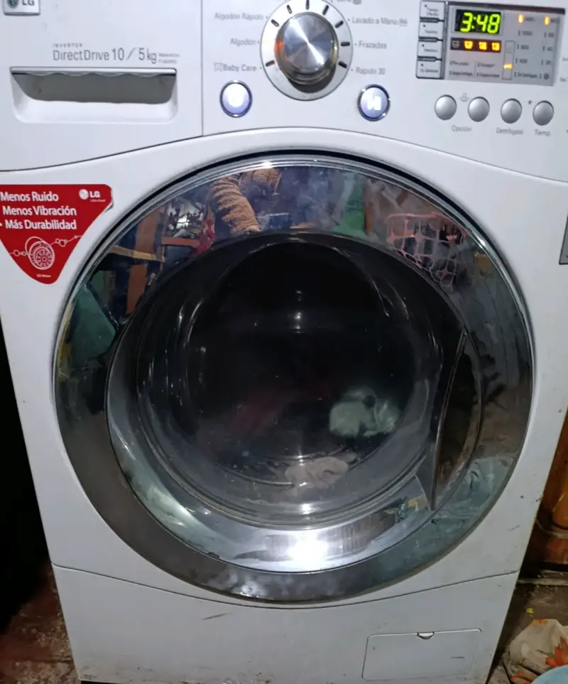 Lavadora secadora LG 10/5 kg - 2