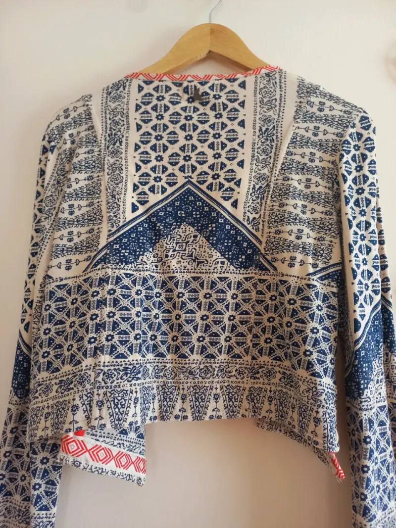 Chaqueta estampada azul y beige - 2